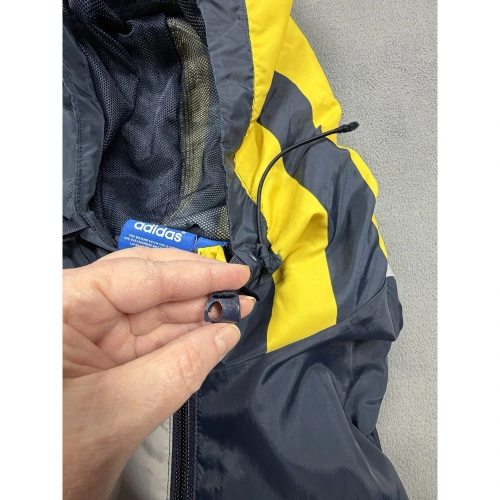 adidas drawstring broken